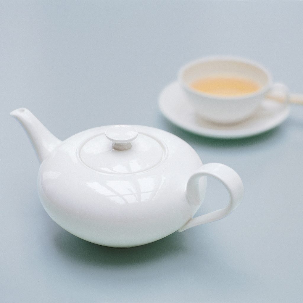 Villeroy & Boch Teekanne Anmut Teekanne 6 Pers., (1-St), Premium Bone Porcelain, 1 Stck, mikrow.- & spülm.sicher