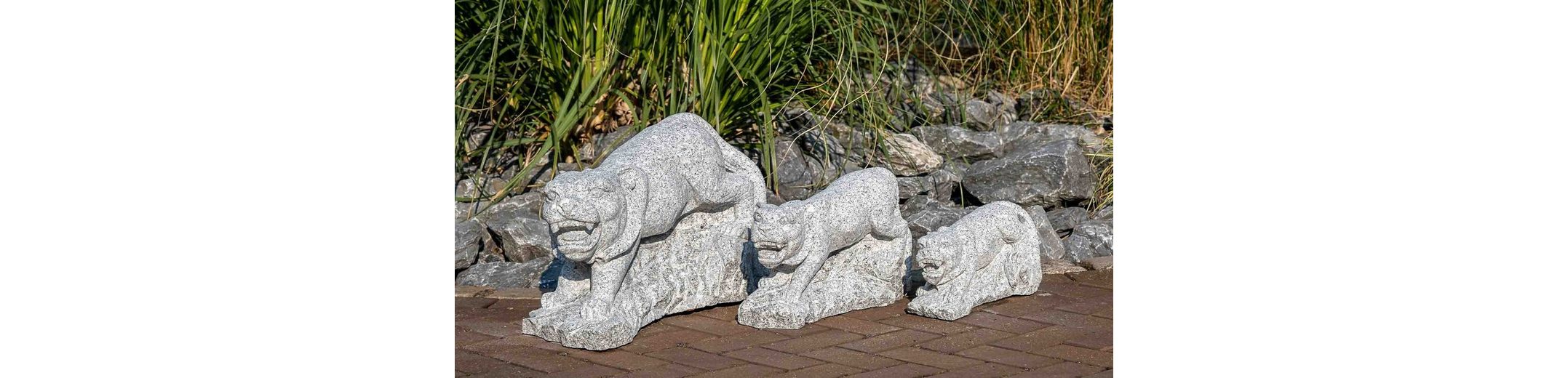 Lashuma Hundestatue Mit Grüner Beflockung | Gartenfigur 18cm In Steinoptik