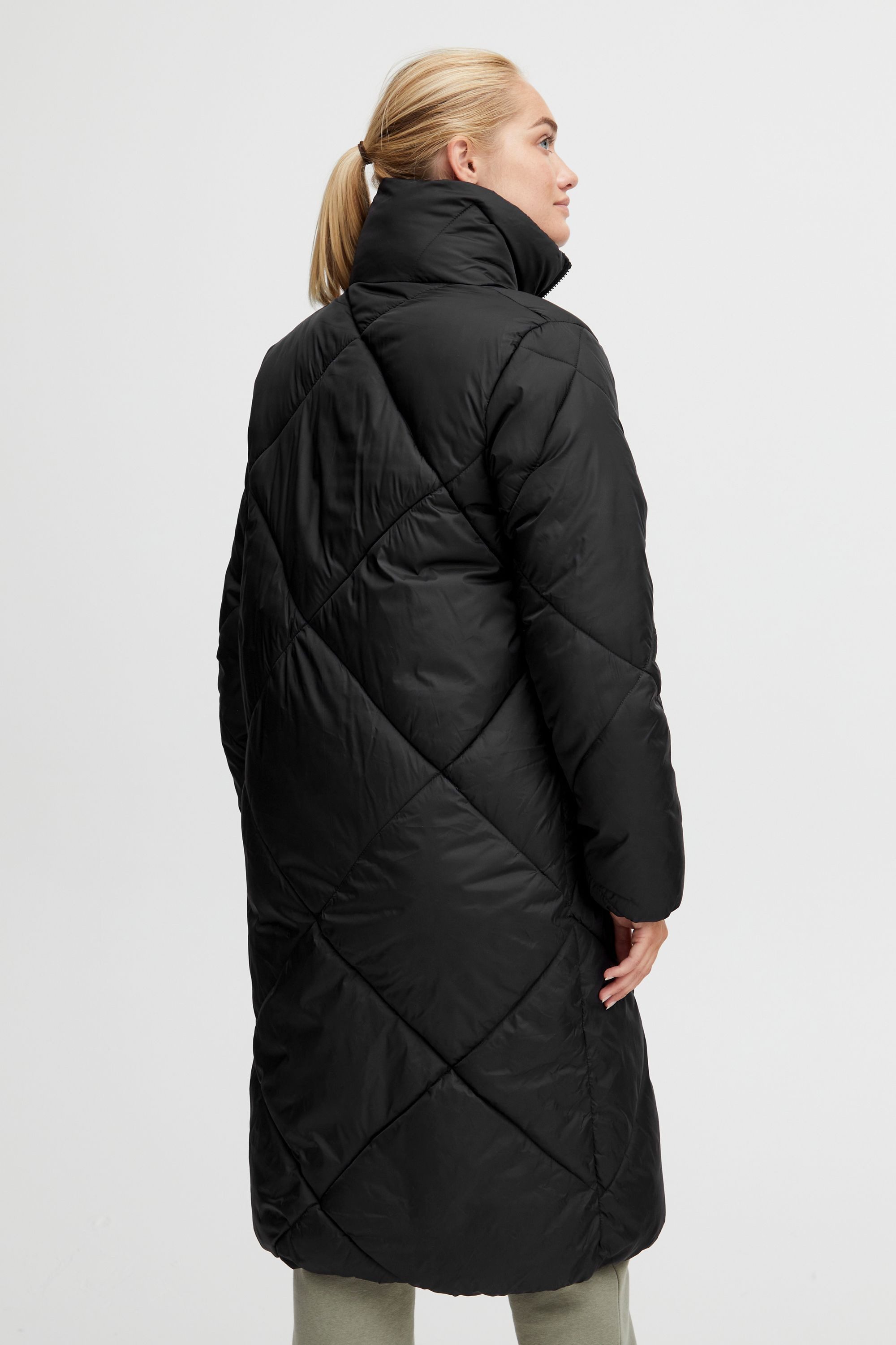 OXMO Steppmantel OXBonnie Modische Jacke