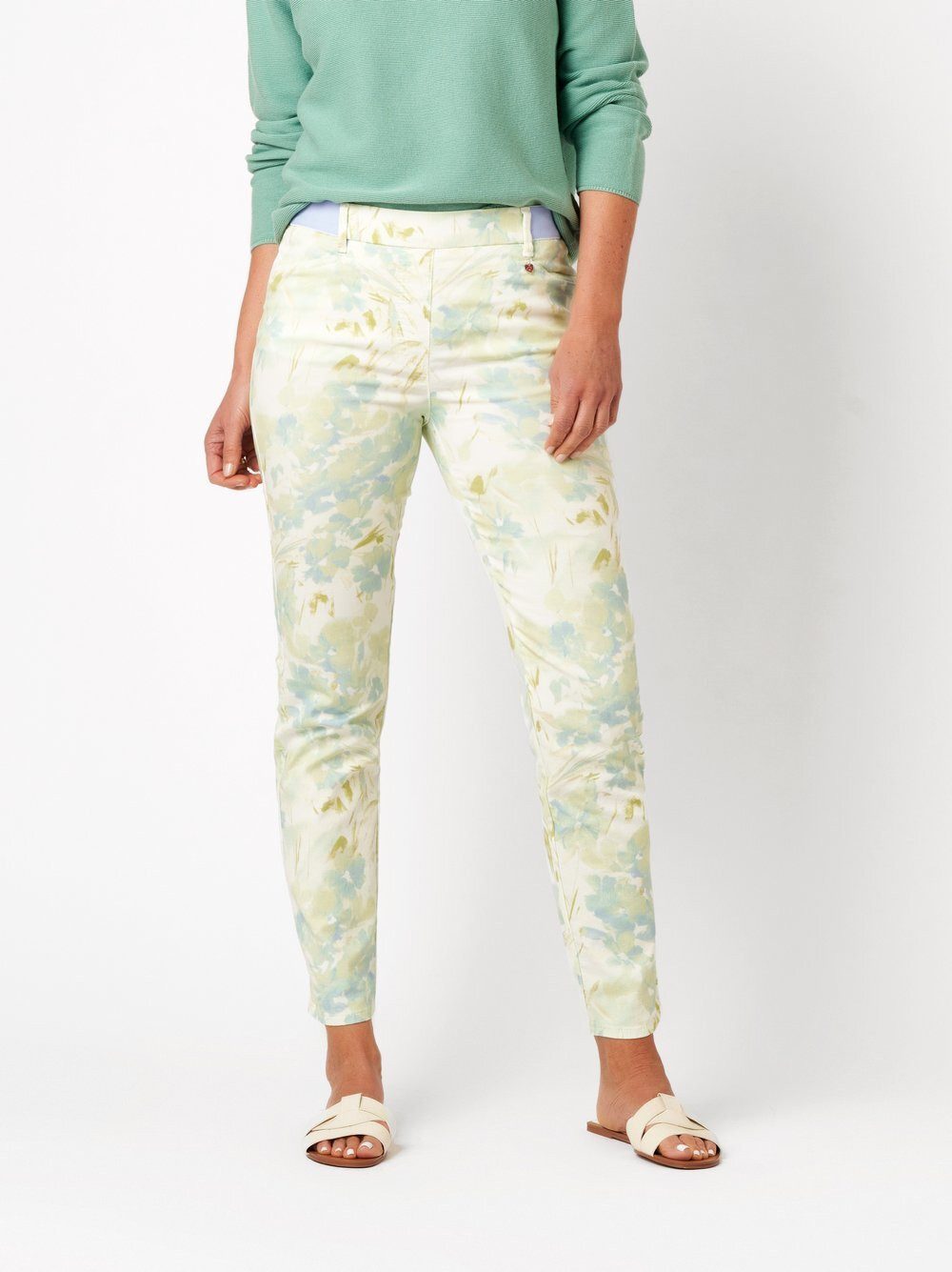 Relaxed by TONI Stretch-Hose Alice Slim 7/8 mit kreativem Blumenmuster