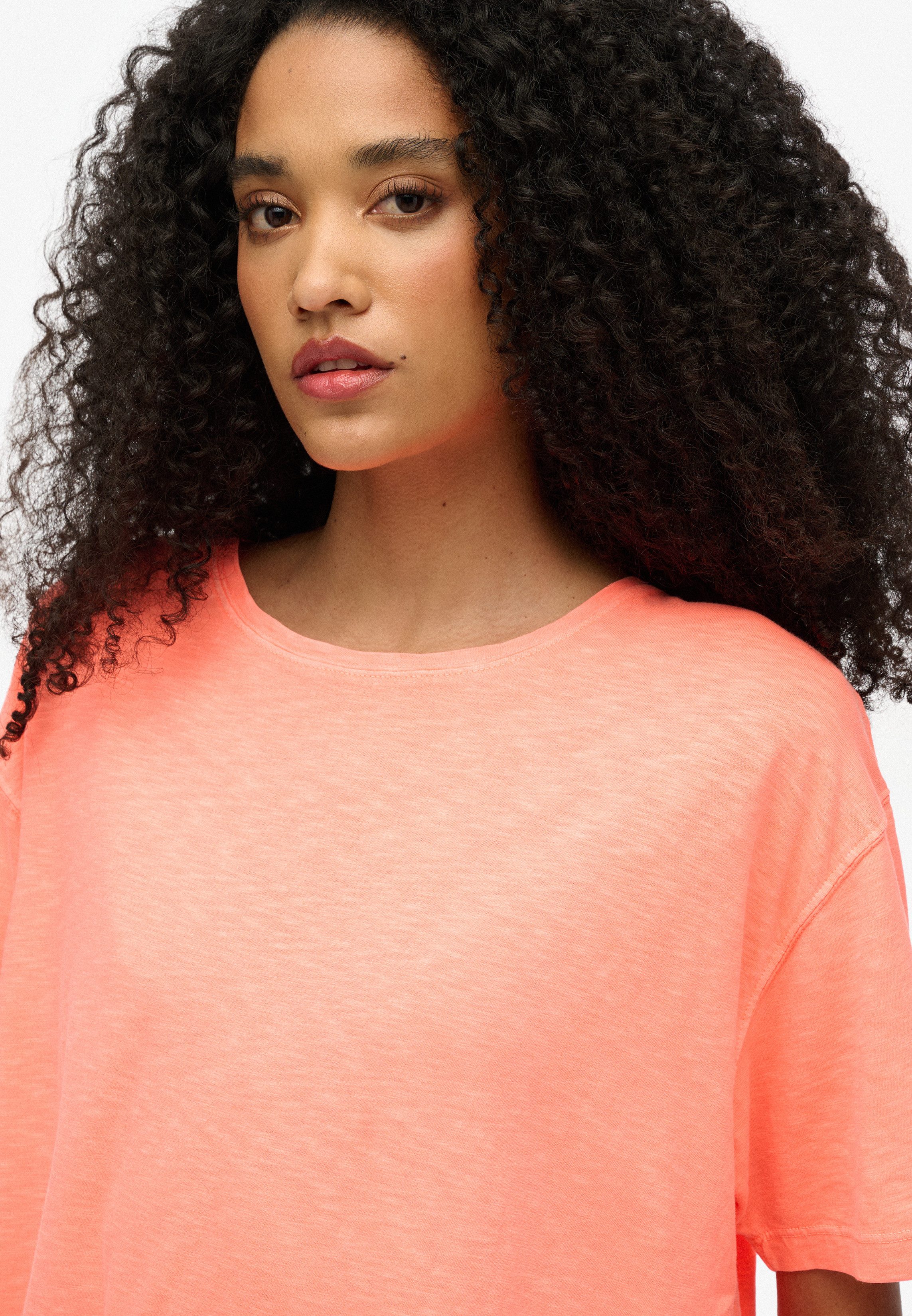 Superdry T-Shirt STUDIOS DROPPED SHOULDER TEE günstig online kaufen