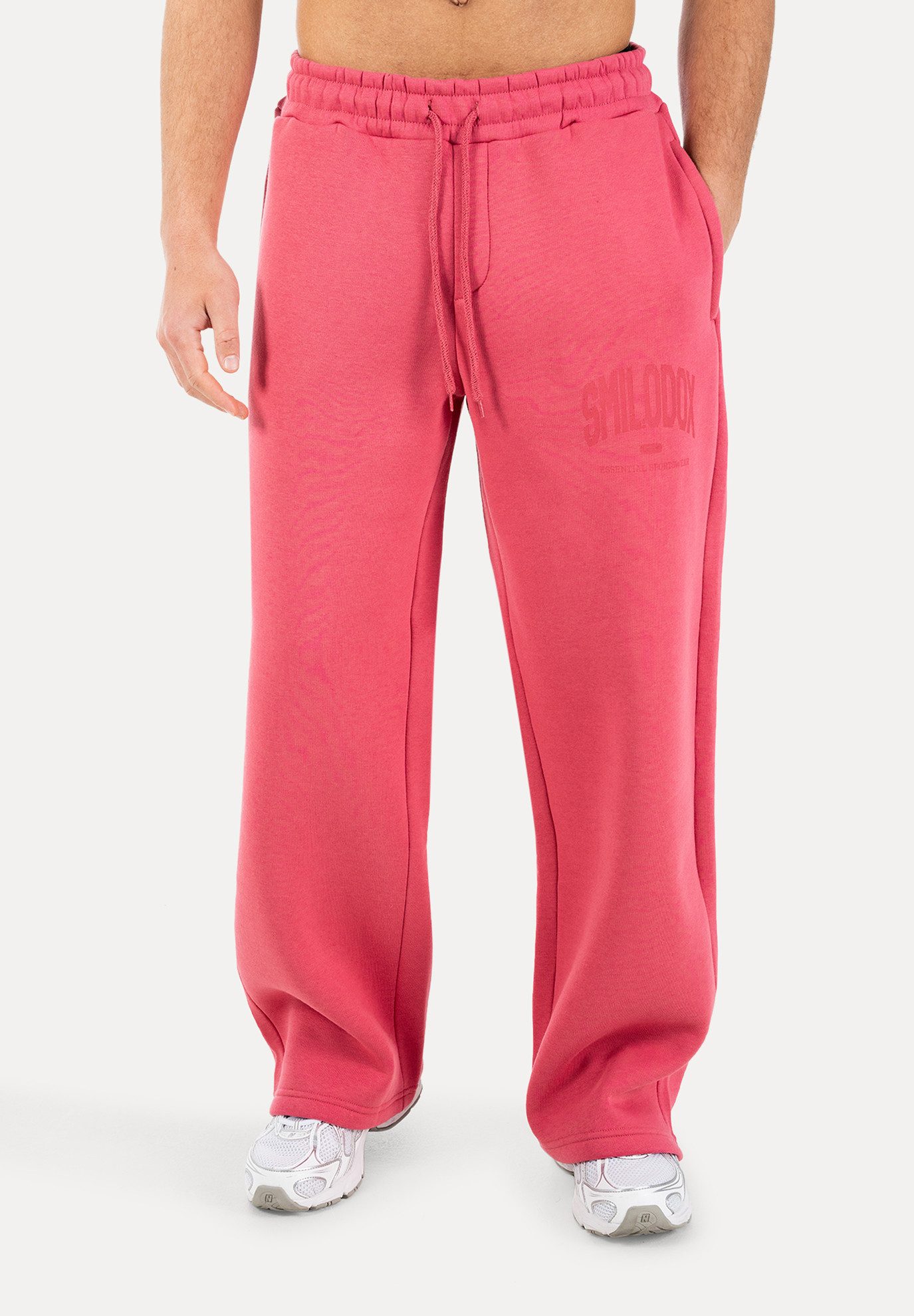 Smilodox Jogginghose Oswin, Trainingshose Herren, Baggy Fit mit elastischem Bund, Gym weites Bein, weiches Sweat, sportlicher Look, Logo-Detail