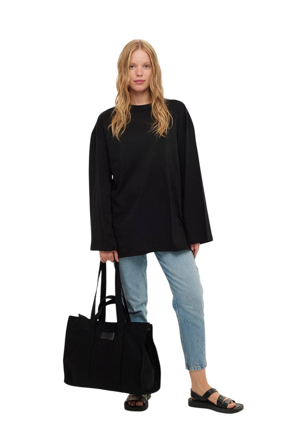 MANUKA T-Shirt Oversized Schwarzes T-Shirt mit Weitenärmeln