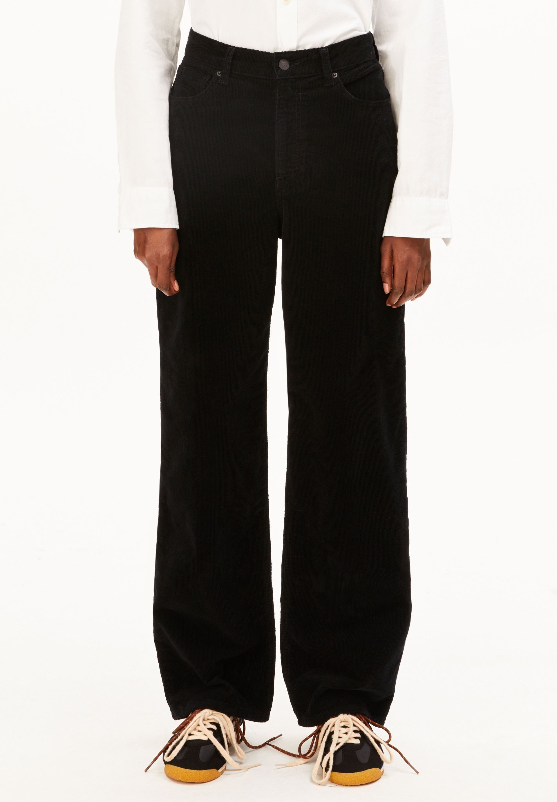 Stoffhose ENIJAA CORDUROY Cordhose aus Bio-Baumwoll Mix