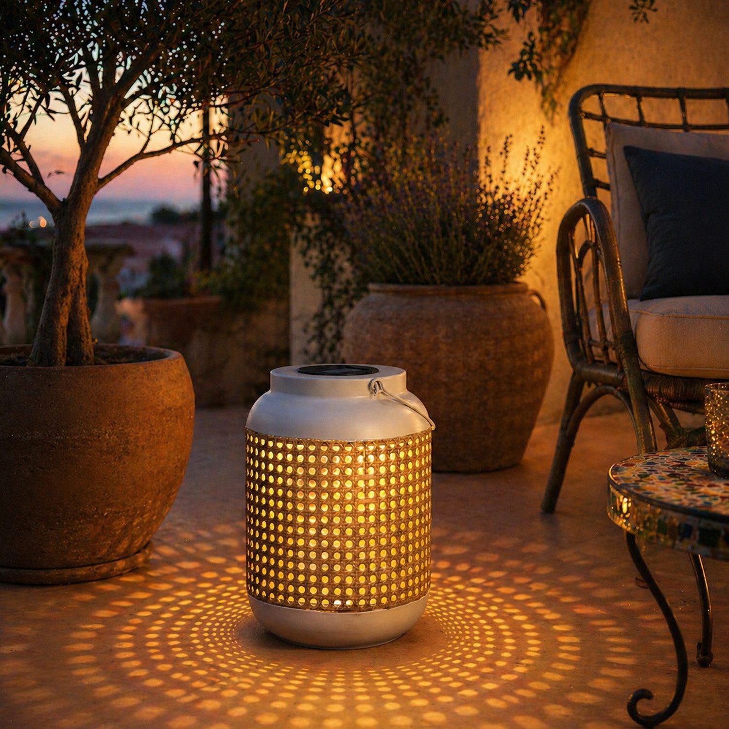 MARELIDA LED Laterne LED Solar Laterne Terassenleuchte Boho Bambus Optik Sensor H: 28cm, LED Classic, warmweiß (2100K bis 3000K)
