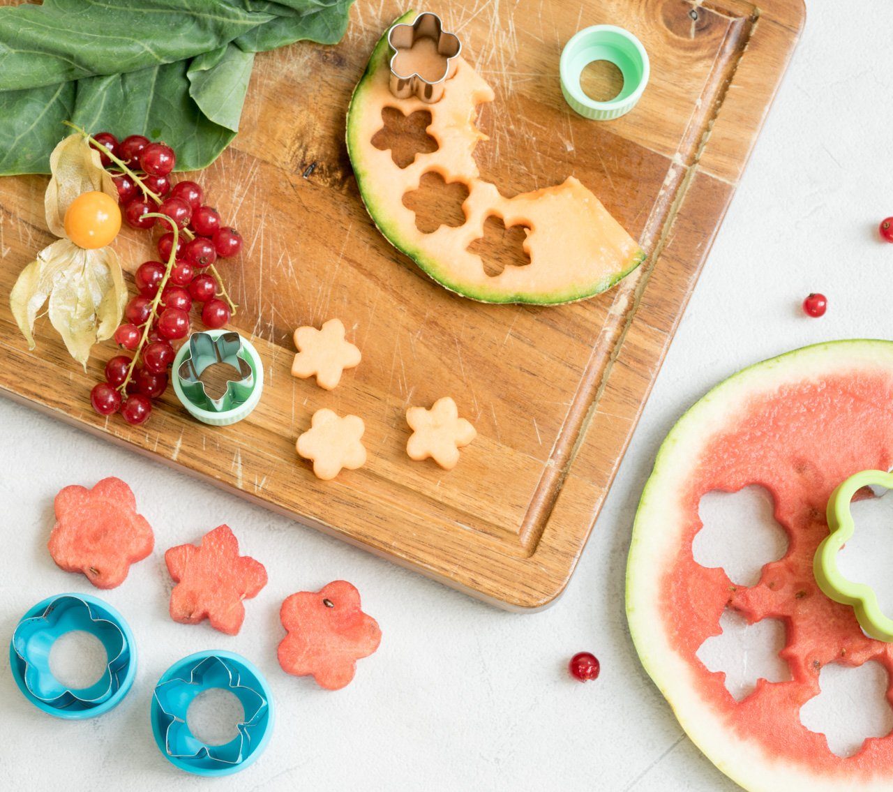 LEKKABOX Ausstechform 5er Set Blumen - Edelstahl Ausstecher für Brot Gemüse Obst Plätzchen, Hervorragend zum Ausstechen von Käse, Obst, Gemüse & Co.