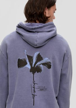 QS Sweatshirt Hoodie mit Front- und Rückenprint Label-Patch