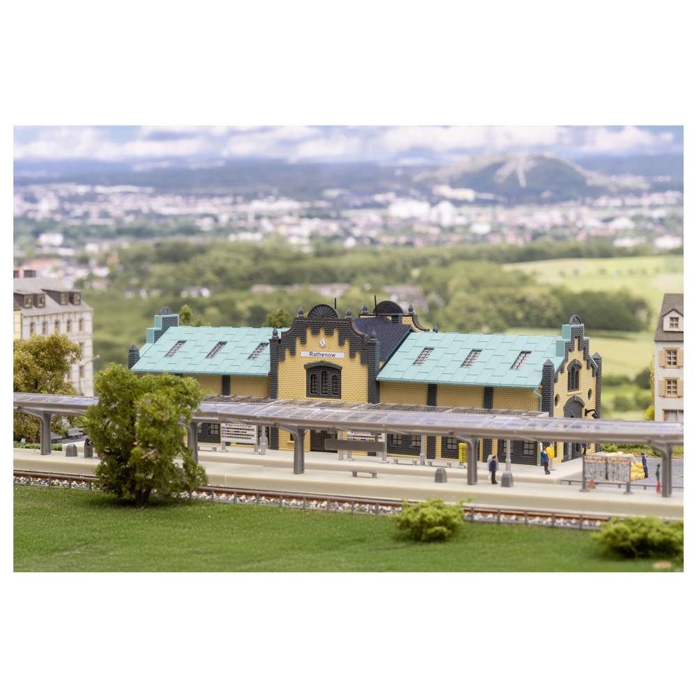 Faller Modelleisenbahn-Set 282701 Z Stadtbahnhof Rathenow