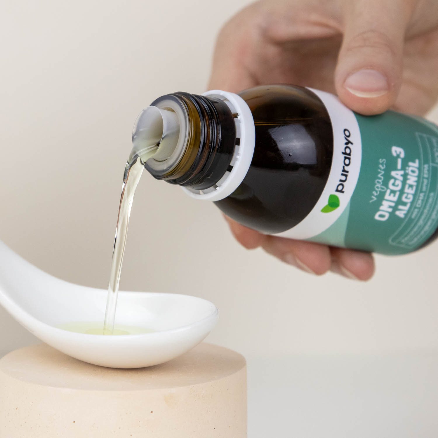 Purabyo Omega-3 Algenöl flüssig, 420 mg Omega -3, natürliches Zitronen-Aroma Flüssigkeit zum Einnehmen, 100 ml