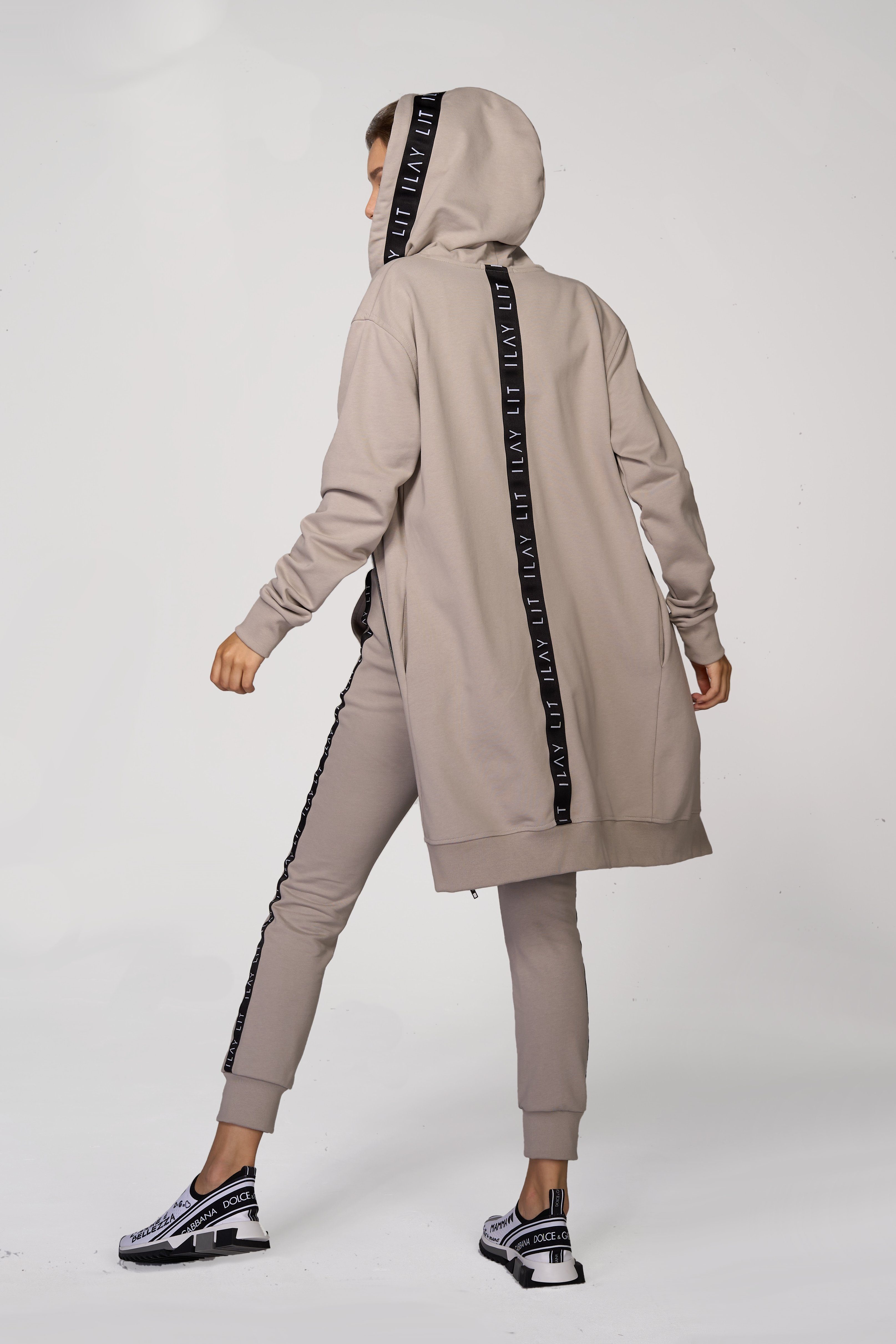 ILAY Mantel, Kapuzensweatjacke Midi Taupe Hoodie Lit