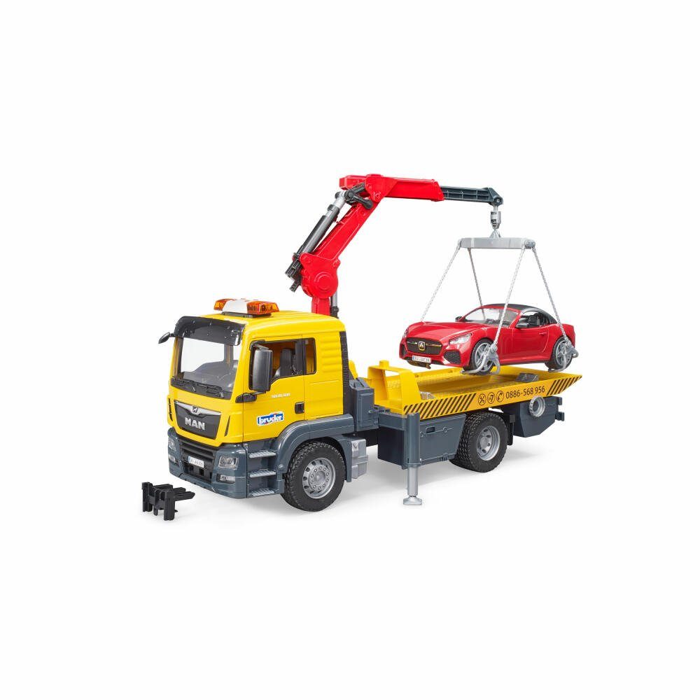 Bruder® Spielzeug-Abschlepper MAN TGS Abschlepp-LKW mit Roadster und Light  & Sound Module 1:16