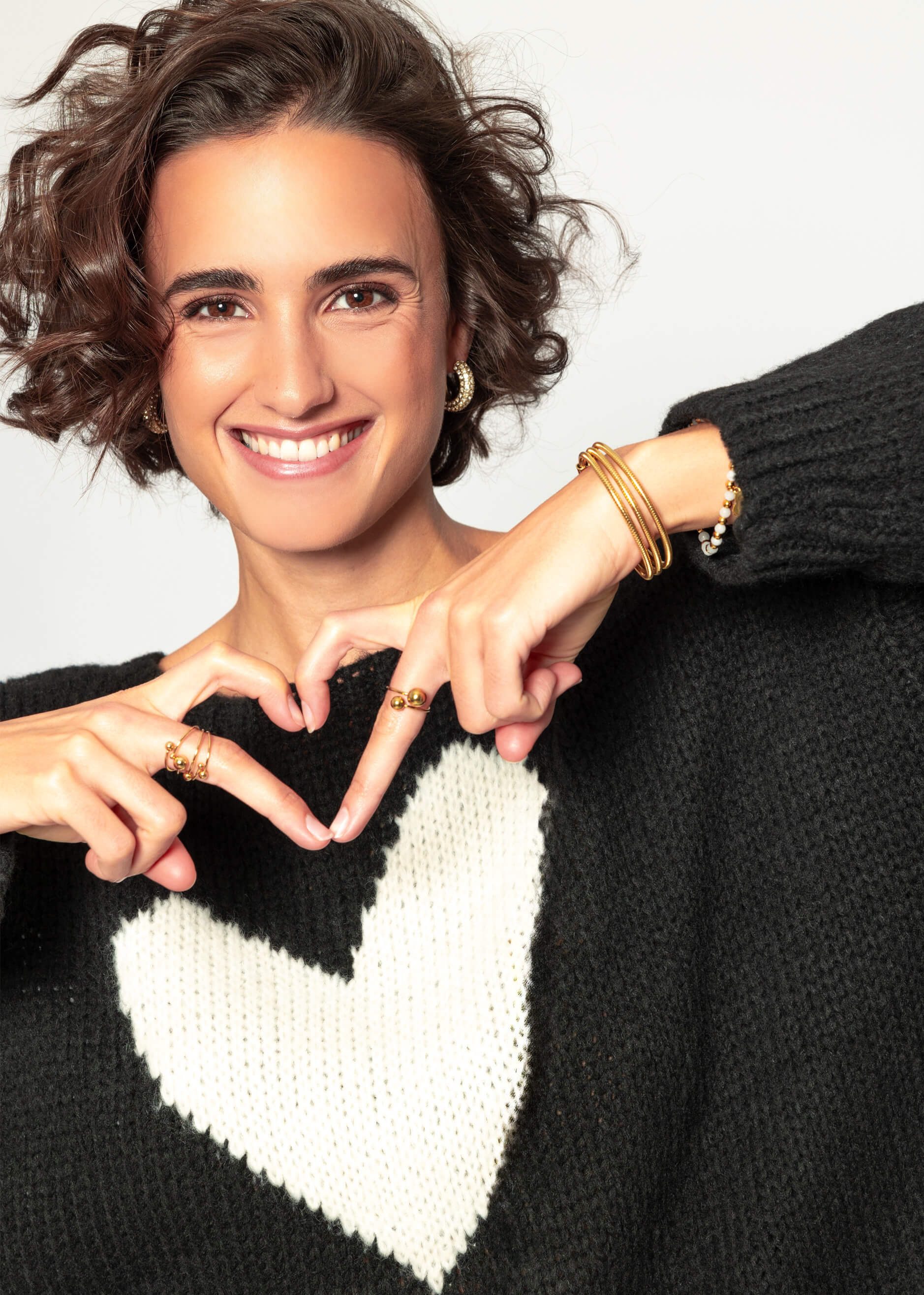 SASSYCLASSY Strickpullover Strickpullover Damen mit Herz-Details günstig online kaufen