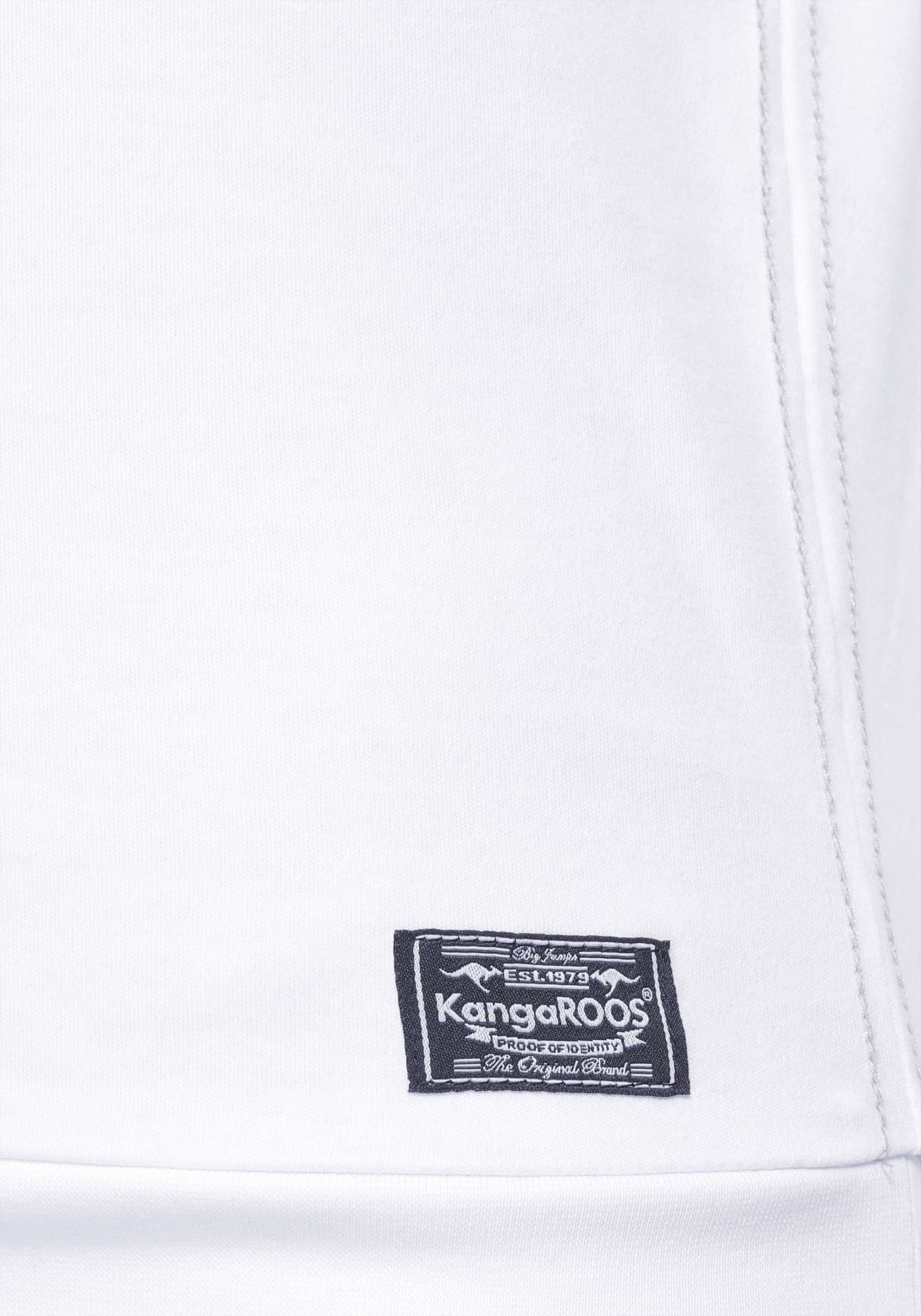 KangaROOS Sweater mit großem weiß Label-Print vorne