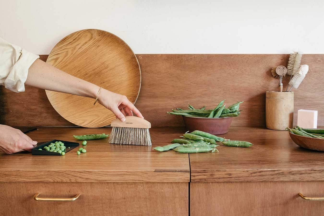 Andrée Jardin Krümelkehrer Krümelbesen Set Clynk Natural Collection schwarz