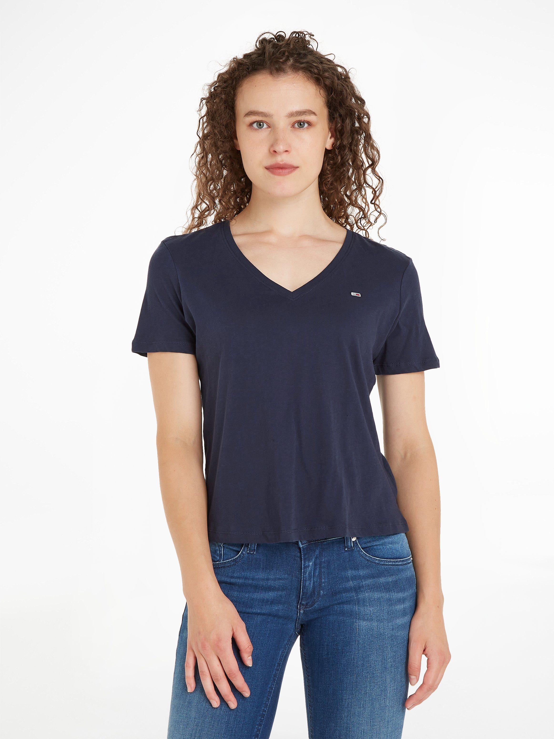 Tommy Jeans V-Shirt mit Tommy Jeans Logo-Flag auf der Brust