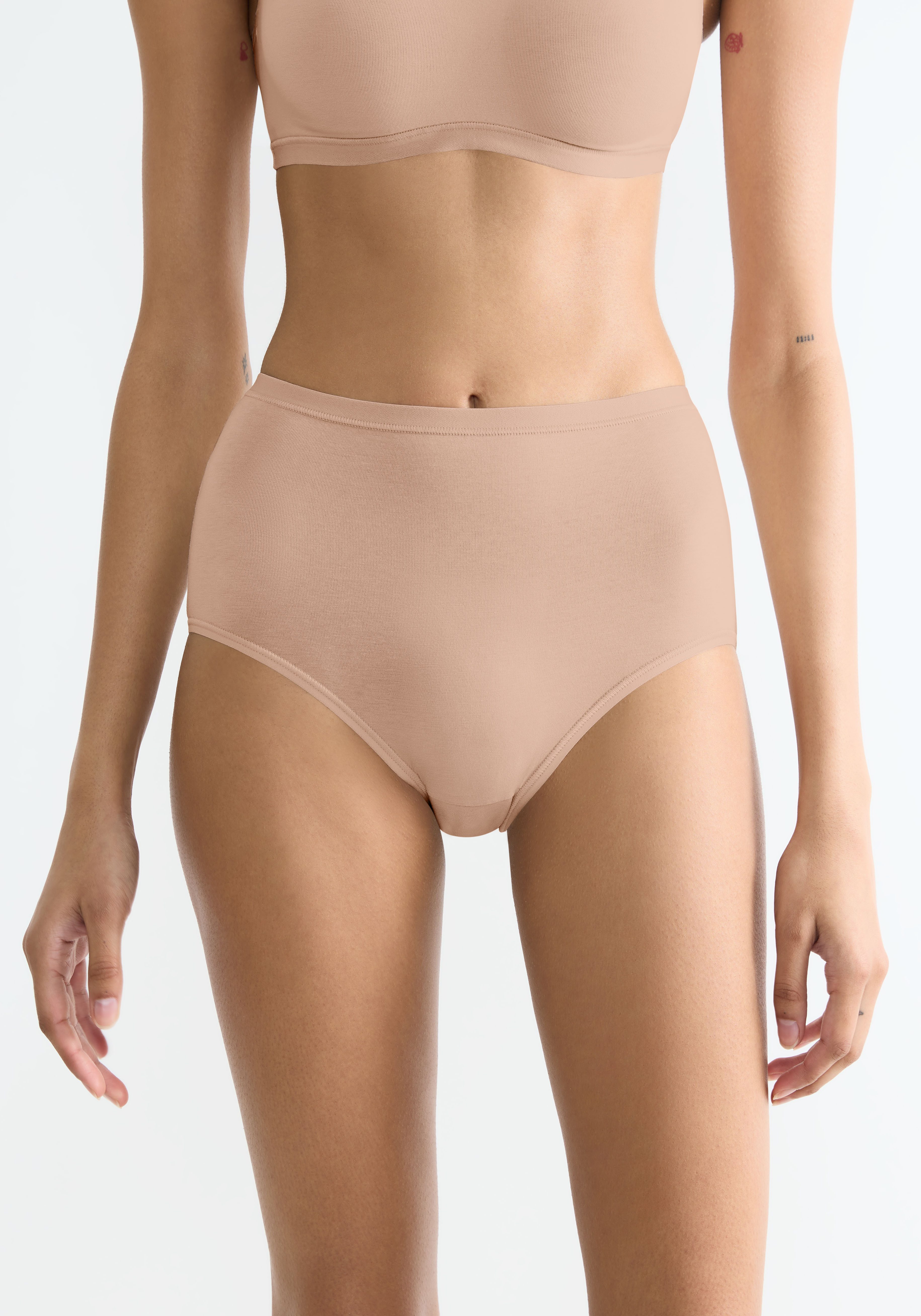 sloggi High-Waist-Slip GO Daily Cotton (3er Pack) Glanz-Effekt Details, hochgeschnittene Taille