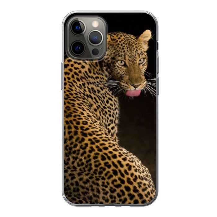 MuchoWow Handyhülle Leopard - Zunge - Nacht Handyhülle Apple iPhone 12 Pro Smartphone-Bumper Print Handy
