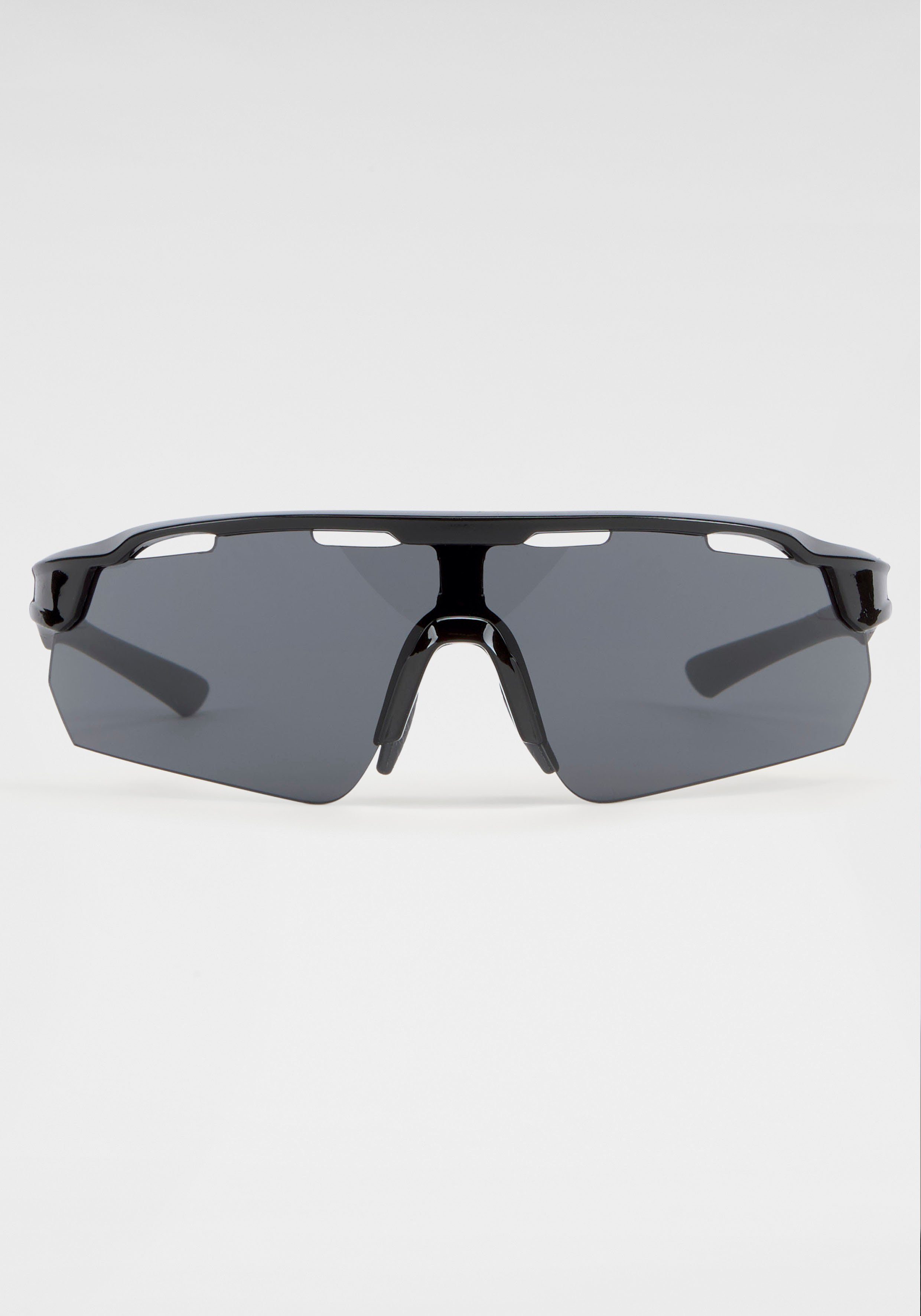 Eyewear mit gebogenen Sonnenbrille Gläsern BACK IN BLACK