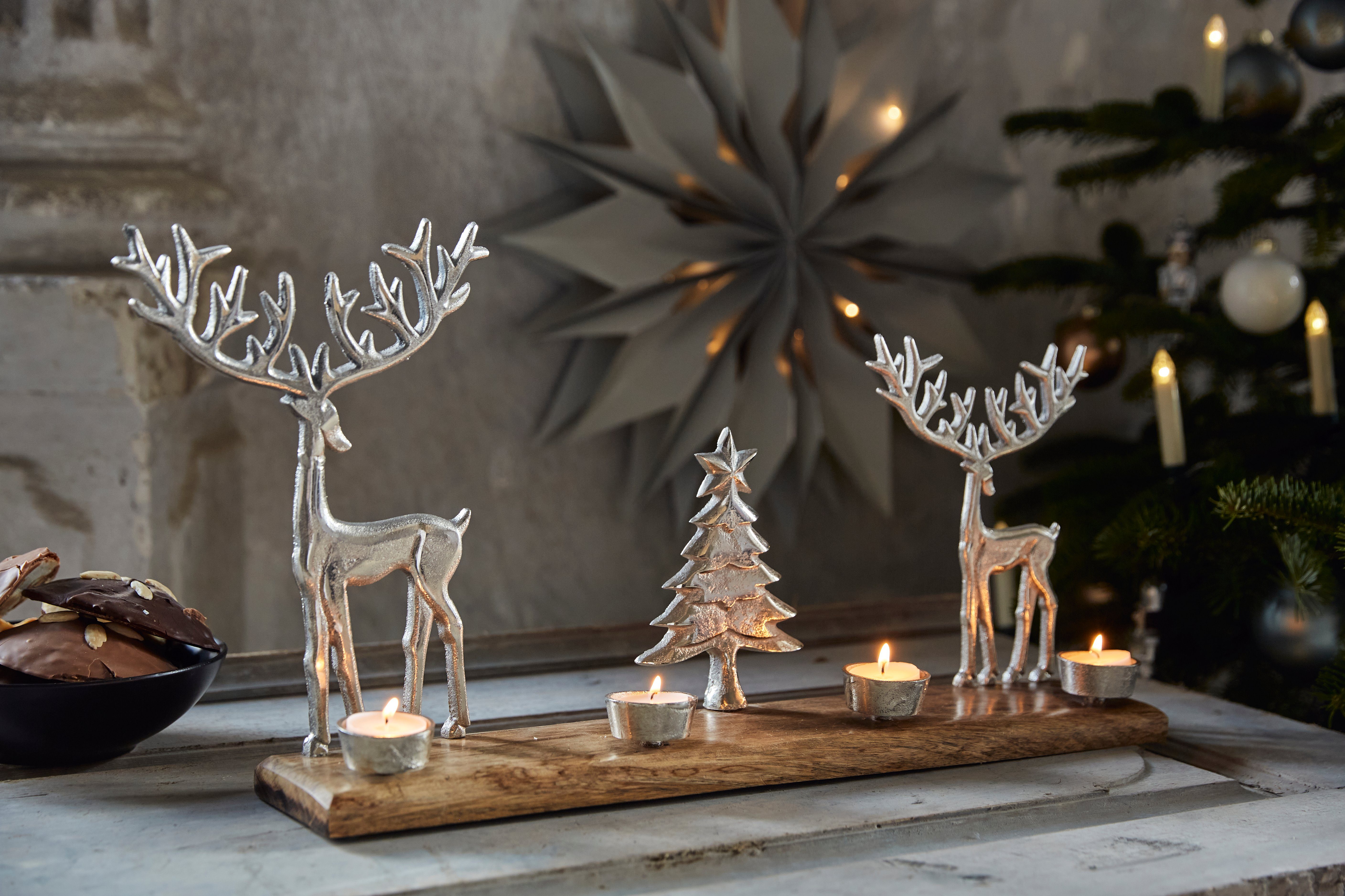 Creativ deco Adventsleuchter Weihnachtsdeko (1 St), auf edler Holzplatte,  für 4 Kerzen, ideal als Adventsleuchter