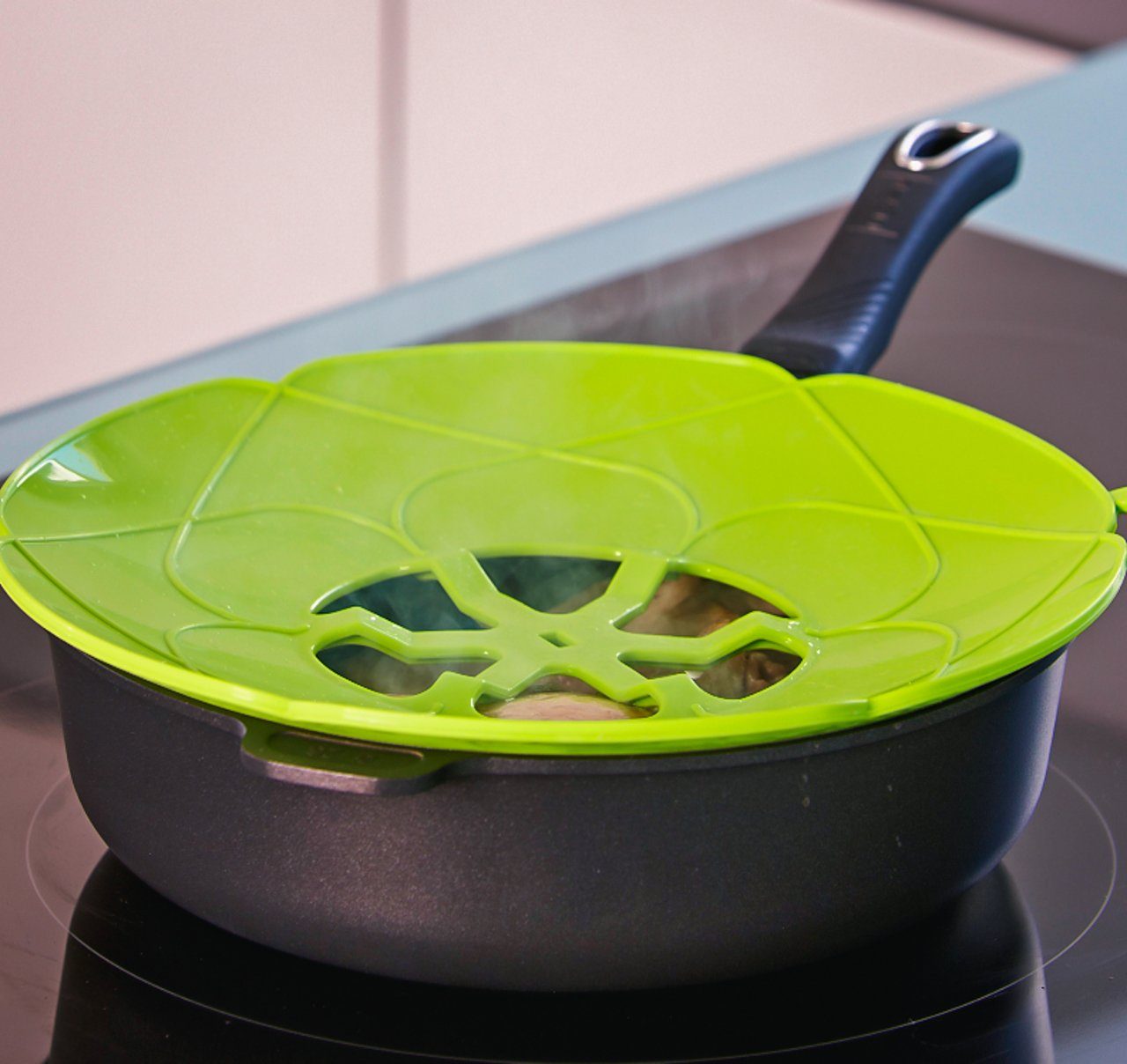 Kochblume Überkochschutz S (für Töpfe von Ø 14 bis 18 cm), Multifunktional