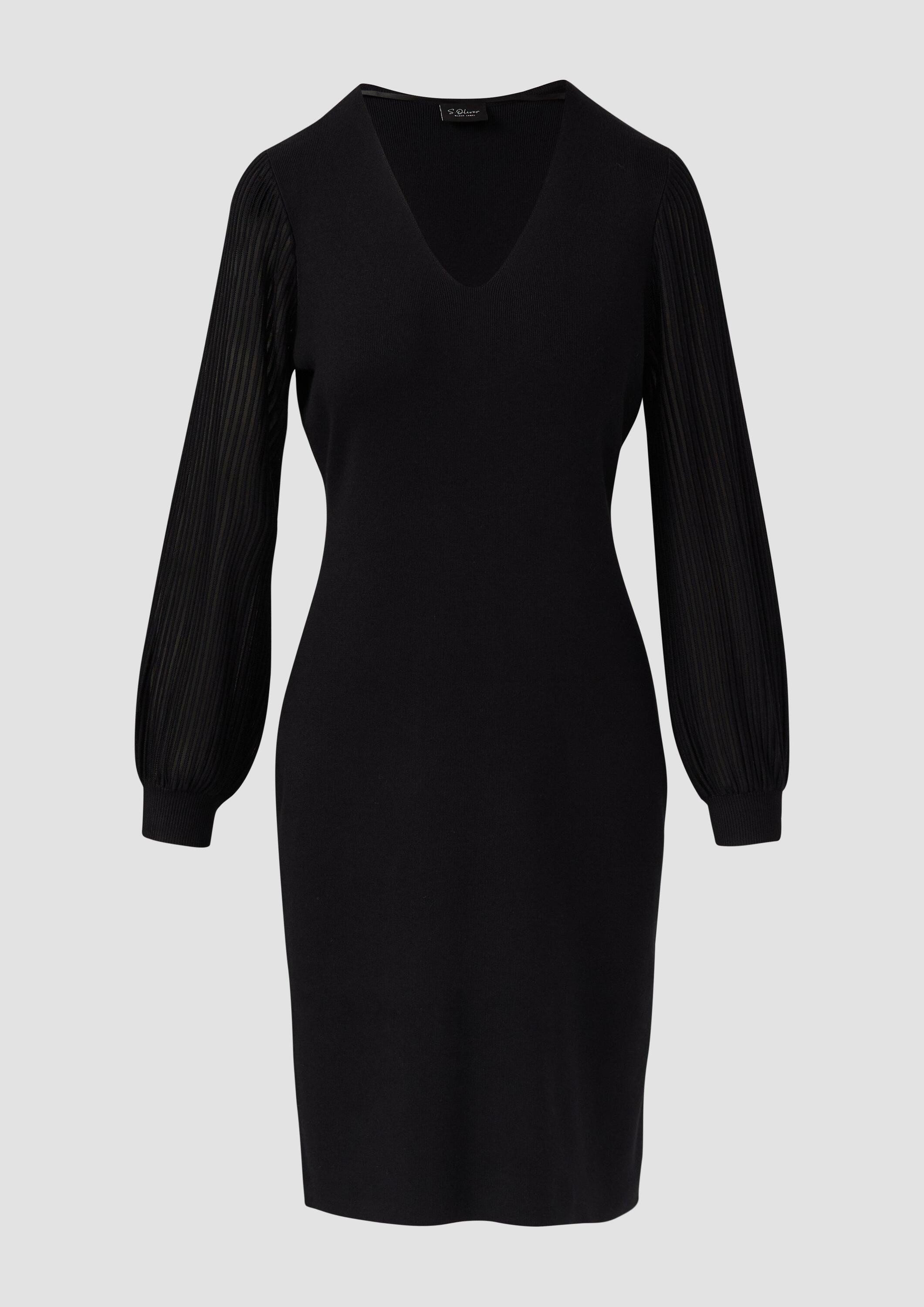s.Oliver Minikleid Kleid Figurumspielendes Kleid aus Viskosemix mit semitransparenten Ärmeln