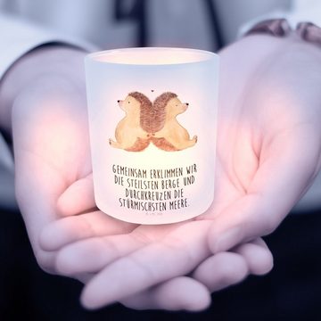 Mr. & Mrs. Panda Windlicht Igel händchenhaltend - Transparent - Geschenk, Freund, Liebesbeweis, (1 St), Stimmungsvolle Beleuchtung