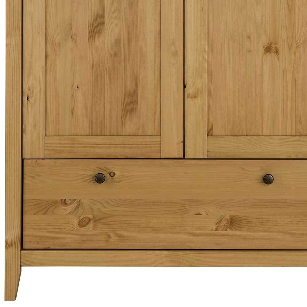 Pharao24 Kleiderschrank Rascolano aus Massivholz