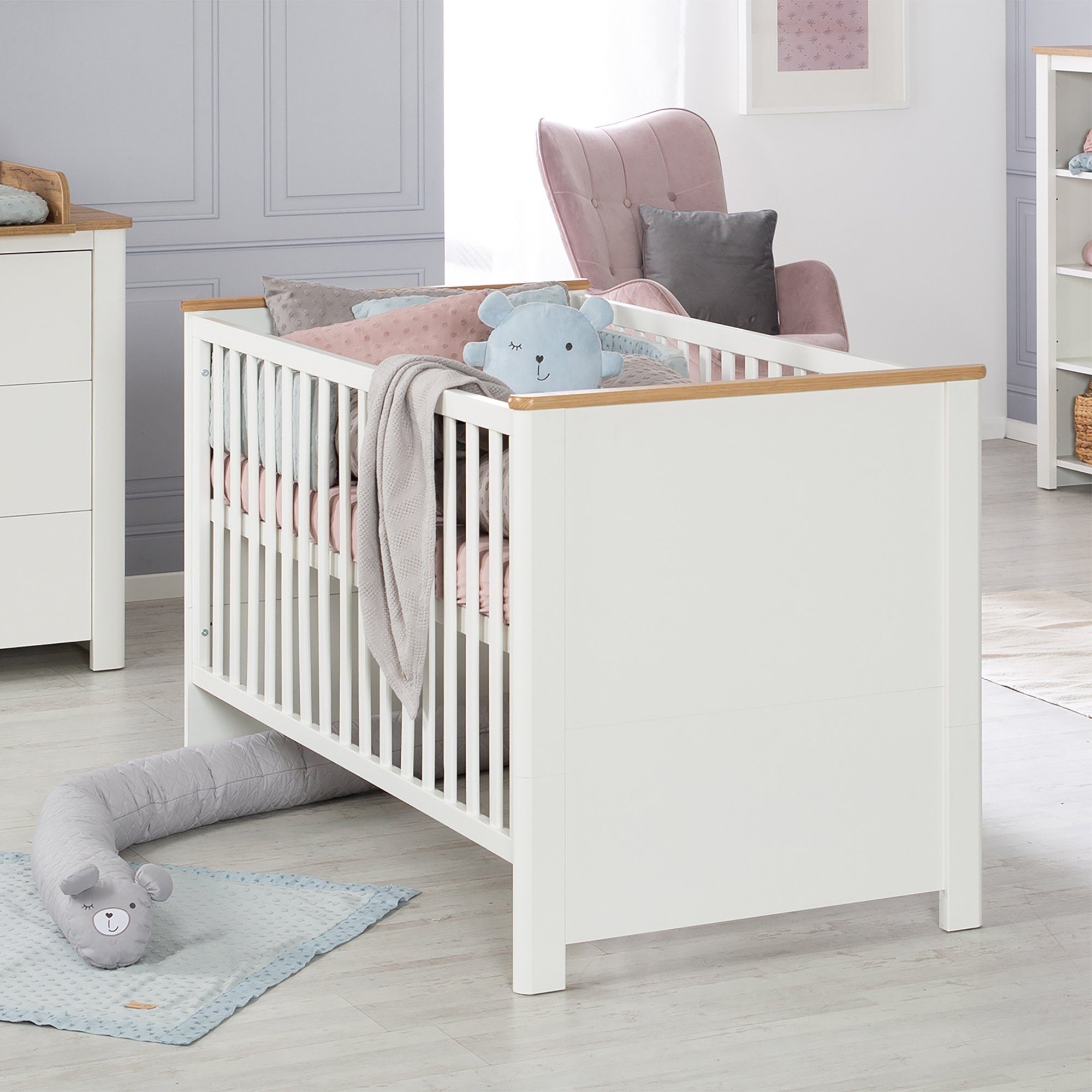 roba® Babybett Ava, Gitterbett, höhenverstellbar & umbaubar zum Juniorbett
