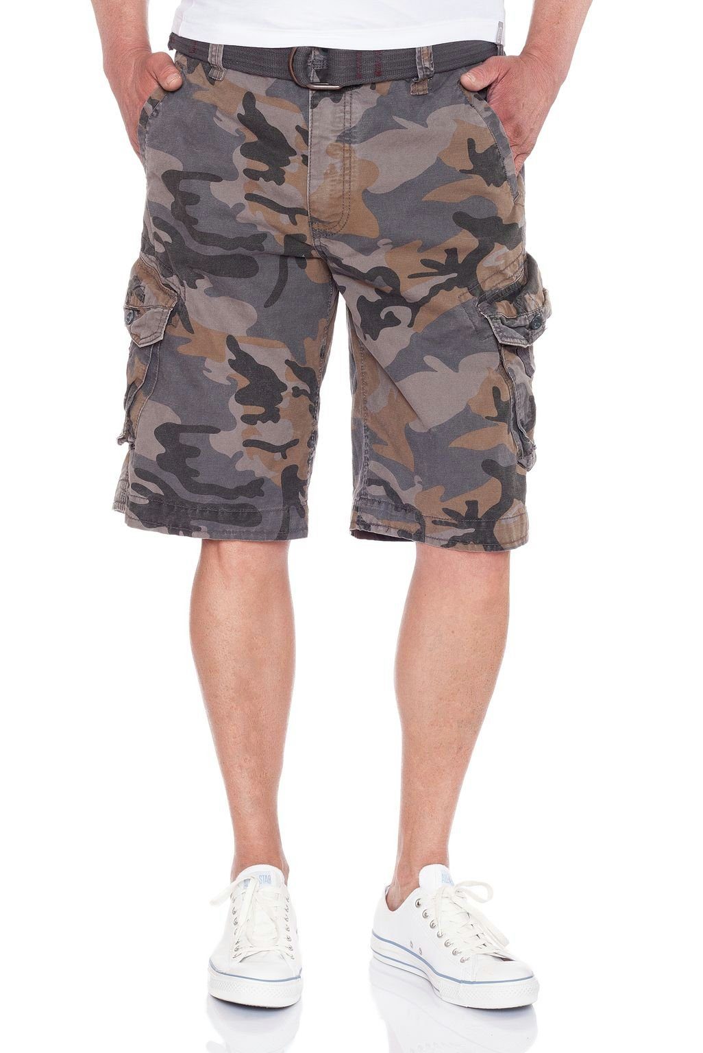 Cargoshorts Take off 3