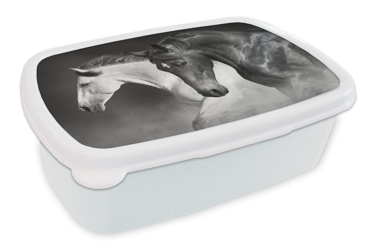 MuchoWow Lunchbox Pferde - Tiere - Schwarz - Weiß - Porträt, Kunststoff, (2-tlg), Brotbox für Kinder und Erwachsene, Brotdose, für Jungs und Mädchen