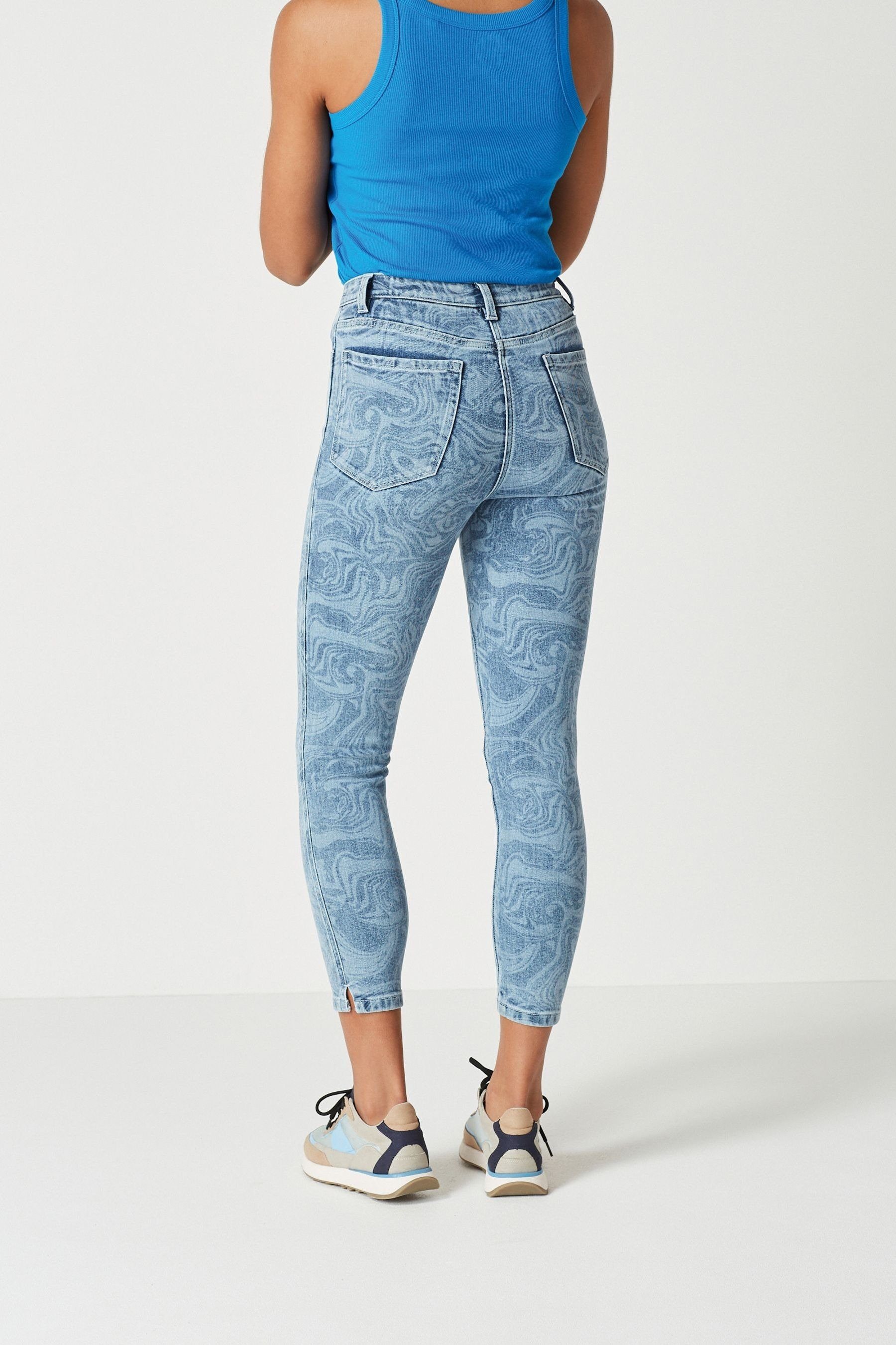 Caprijeans Blue Cropped Skinny-Jeans Marble Next (1-tlg) Mid Print