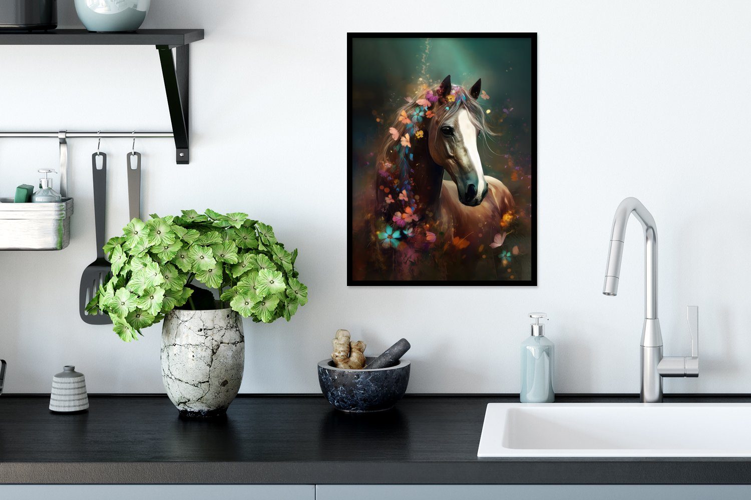 MuchoWow Poster Tiere - Pferd mit Schmetterling St), Poster, Blumen, Natur Bilderrahmen - Kunstdruck, Gerahmtes Schwarzem (1 - Rahmen, 