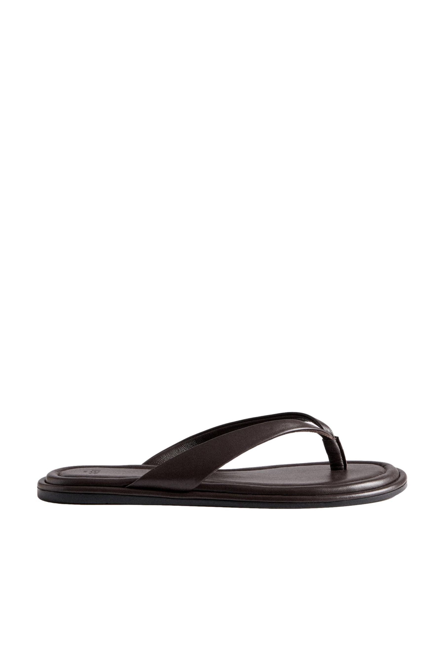 The Set Zehentrennersandalen Sandale
