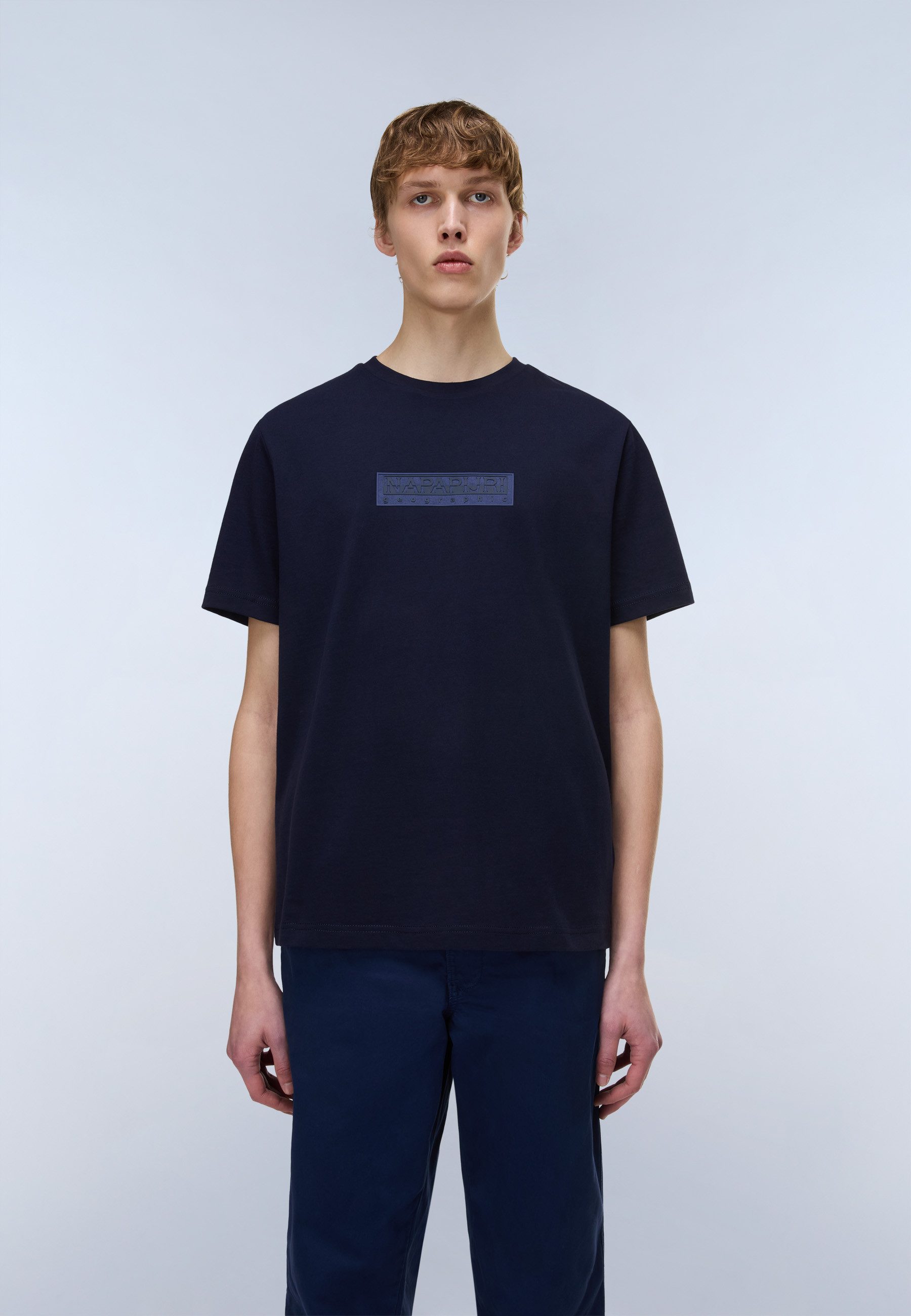 Napapijri T-Shirt BOX LOGO Kurzarmdesign, mit Rundhalsausschnitt, aus Baumwolle
