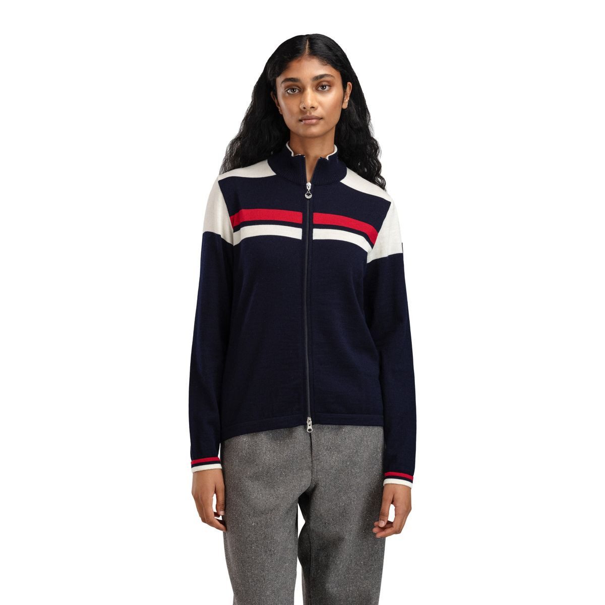 Dale of Norway Kapuzenstrickjacke Mount Stello Feminine Jacket Elegante Damenjacke aus Merinowolle mit sportlichem Design und