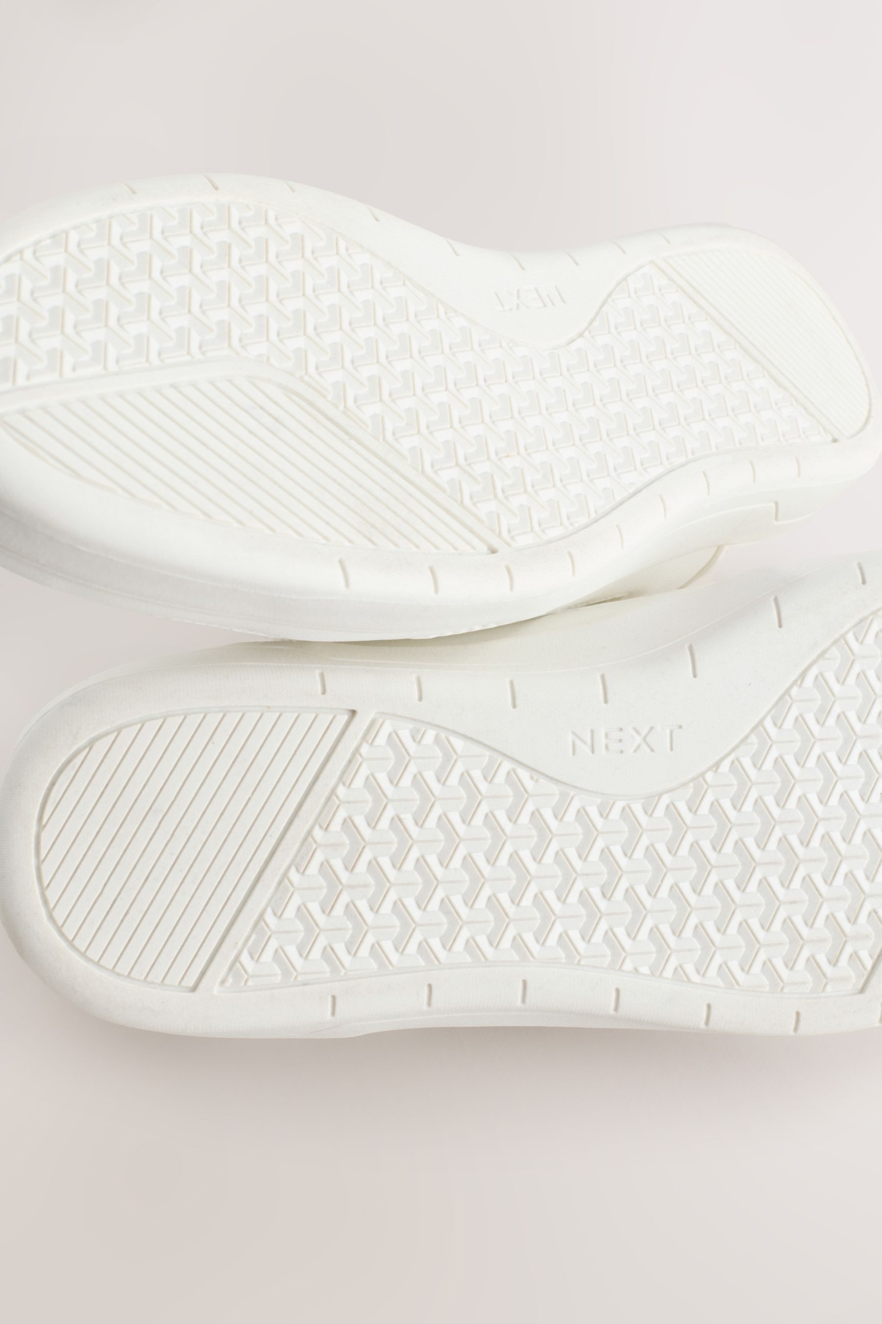 Next Lässig-elegante Sneaker Sneaker (1-tlg) günstig online kaufen