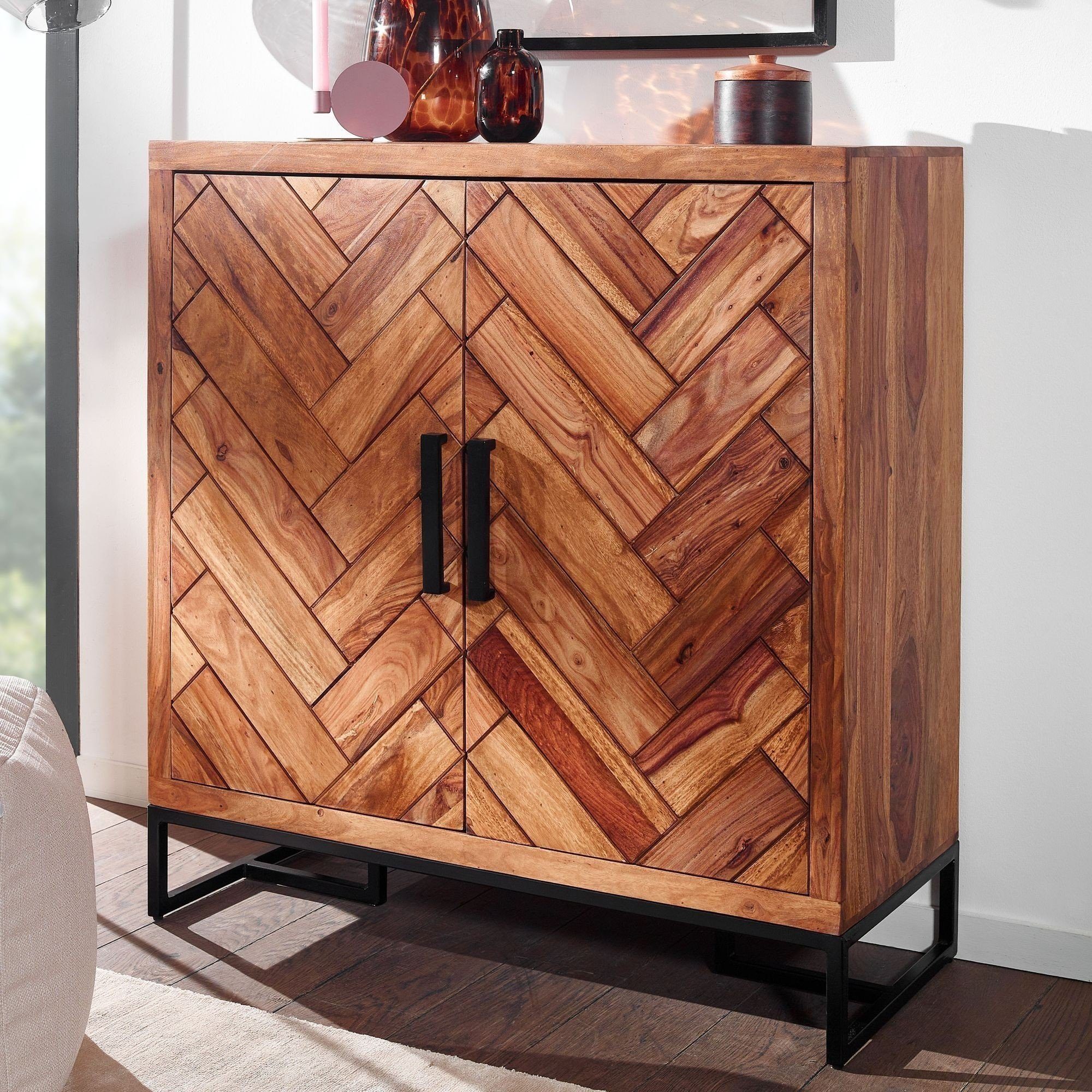 möbelando Schuhschrank 530 (LxBxH: 100x40x105 cm) aus Sheesham in Braun mit 2 Türen