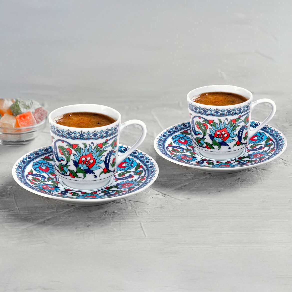 GÜRAL Porselen Kaffeeservice GOZDE (4-tlg), 2 Personen, Porzellan, traditionelles Muster, stilvolles und robustes Design