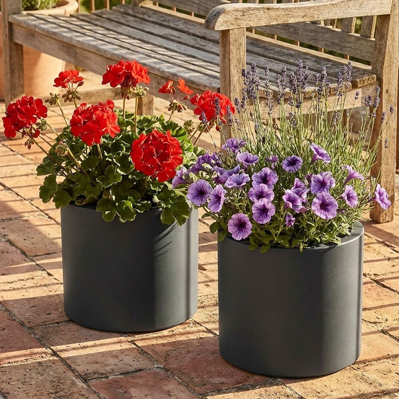 Prosperplast Blumentopf Pflanzkübel Anthrazit Ø38cm, 19L Blumentopf Kunststoff frostsicher (2 St), Runder 19L Kunststoff-Blumentopf UV-Schutz & Wasserauslass für außen