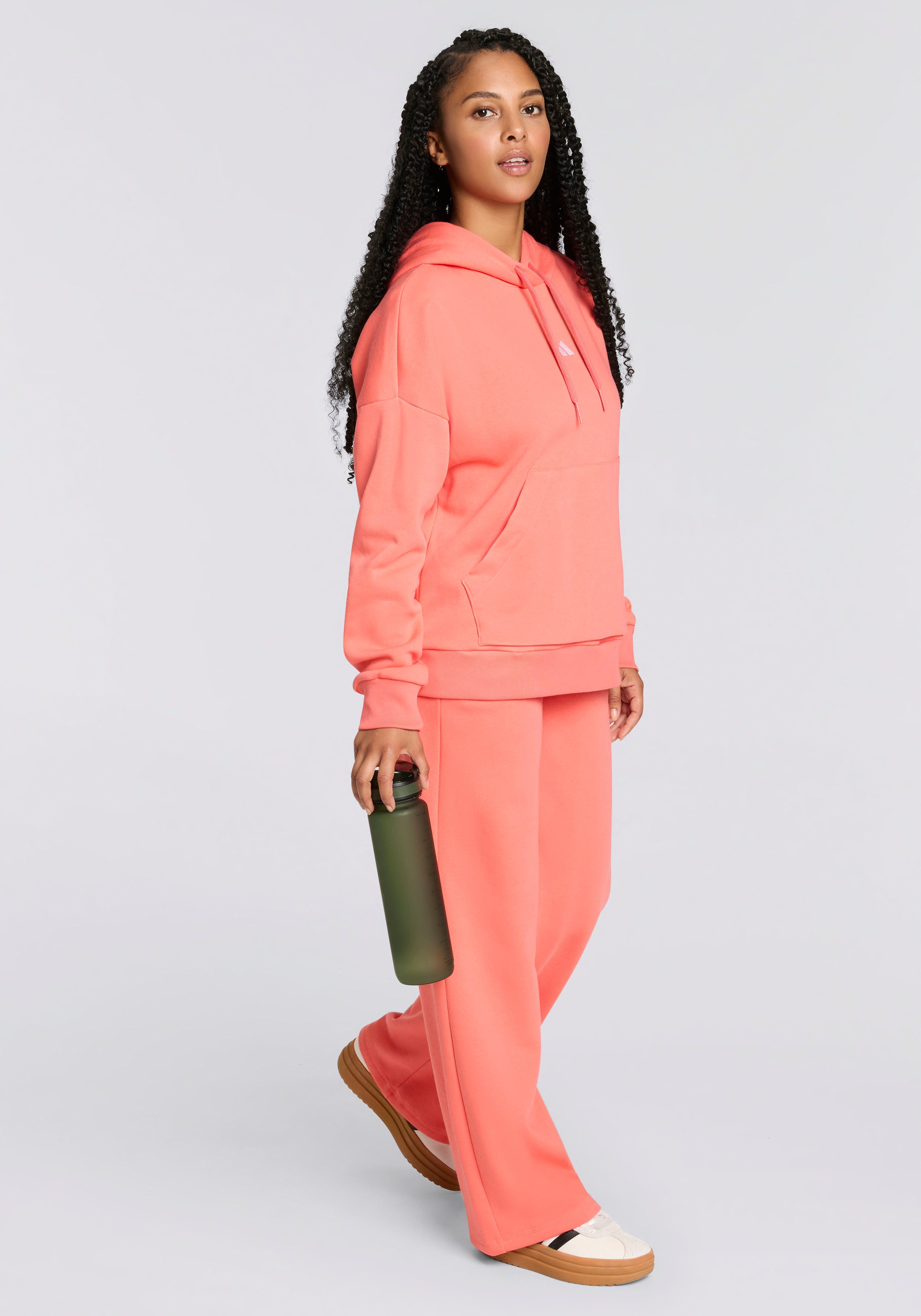 Zum Outfit 9