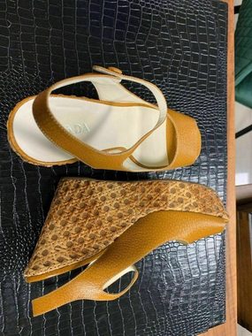 PRADA PRADA WEDGE ESPADRILLE LEDER SANDALS SANDALEN PUMPS HEELS SCHUHE SHOES Sandale