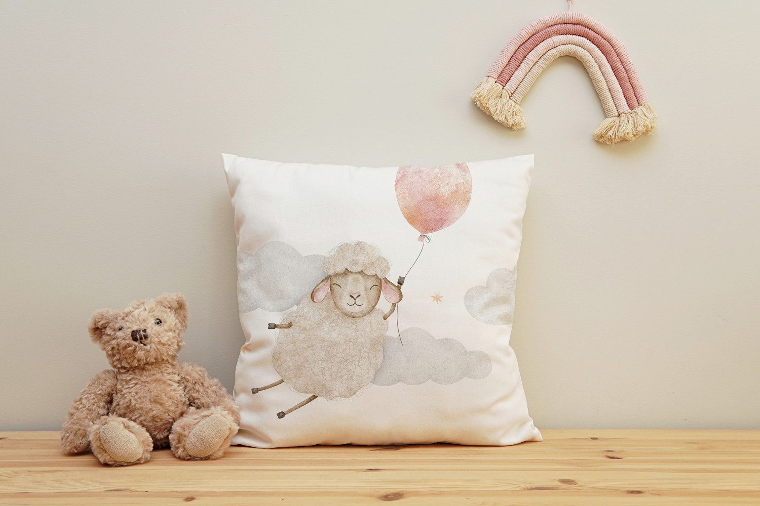 queence Dekokissen Fliegendes Schaf mit Ballon, Kissenhülle mit HD Premium Druck, geruchsneutral, 40x40cm