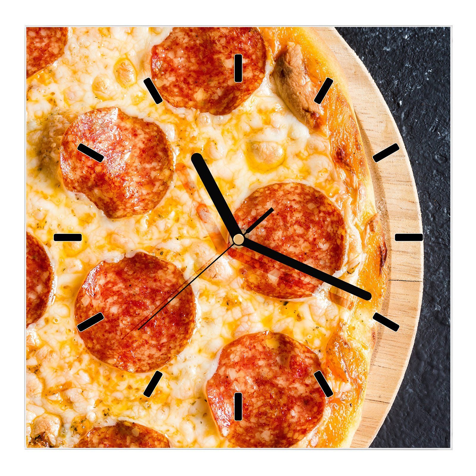 Primedeco Wanduhr Glasuhr Wanduhr Wandkunst Größe 30 x 30 cm mit Motiv Frische Pizza