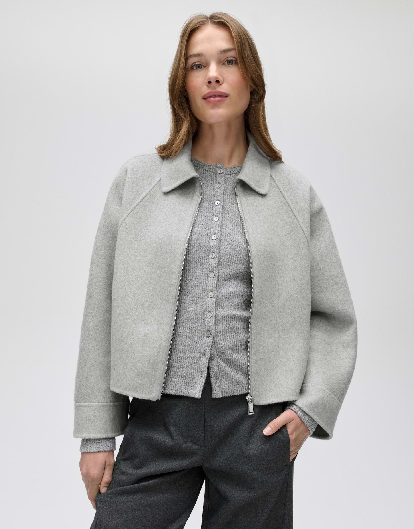 OPUS Wolljacke Hanki aus Wollgemisch mit weiter Passform Verkürzte, weite Silhouette mit Fledermausärmeln und Umlegekragen