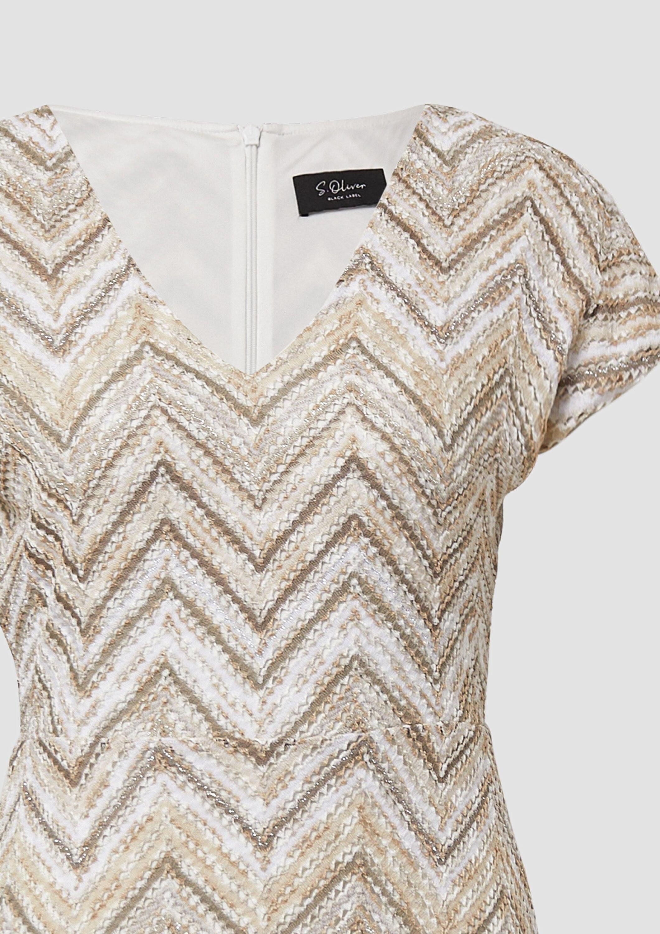 s.Oliver Midikleid Kleid Antailliertes Midikleid aus Strickjersey mit V-Ausschnitt