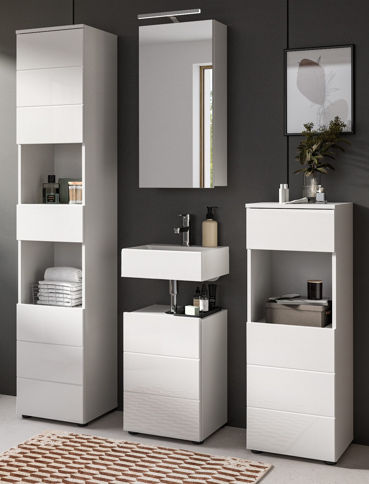 Inn.Furn Badmöbel-Set Larik, (Badezimmer in weiß Hochglanz, 4-teilig, 140 x 190 cm), viel Stauraum auf wenig Fläche