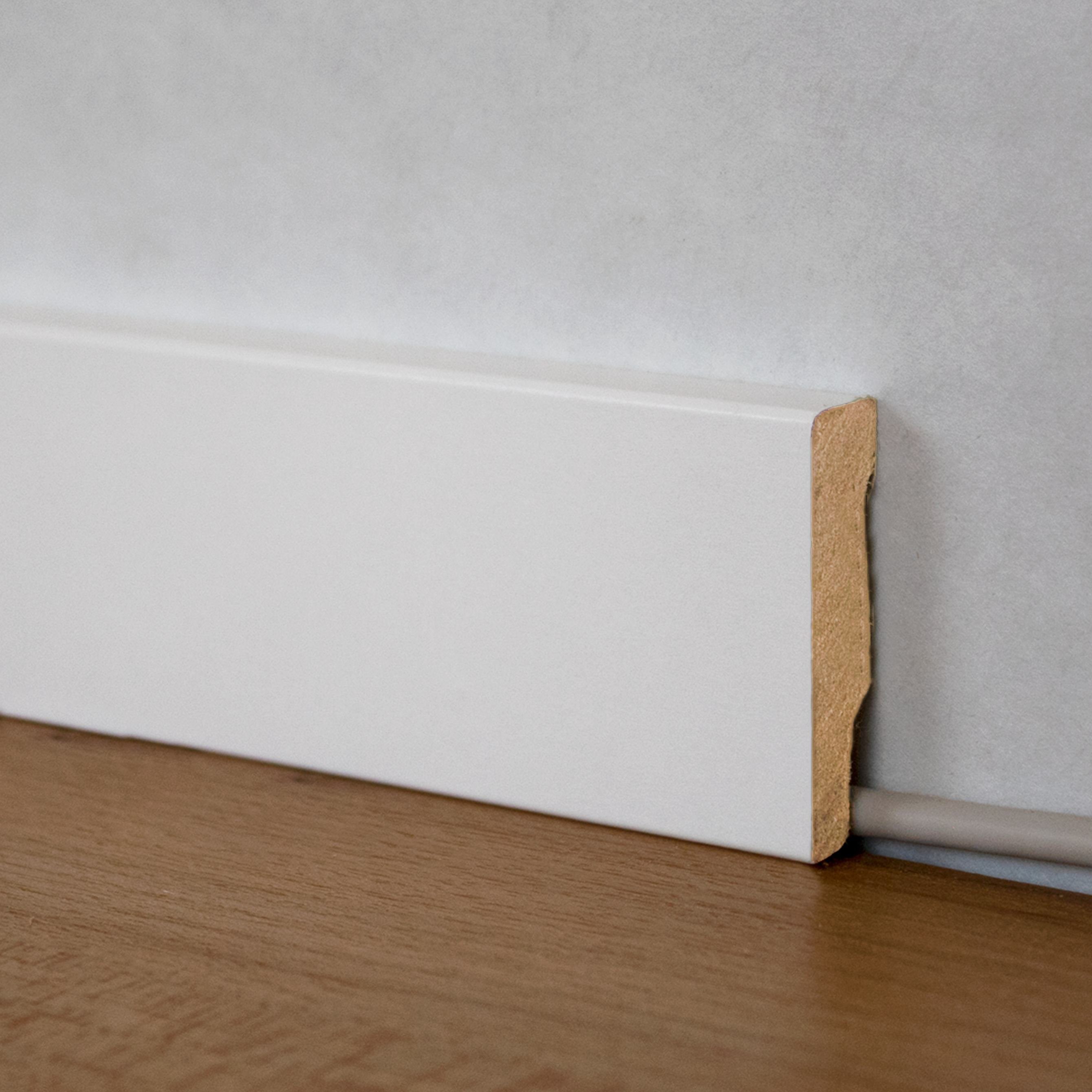 PROVISTON Sockelleisten-Aussenecke 10 x 40 x 400 mm Aussenwinkel MDF-Kern foliert Weiß by PROVISTON, 2-St.
