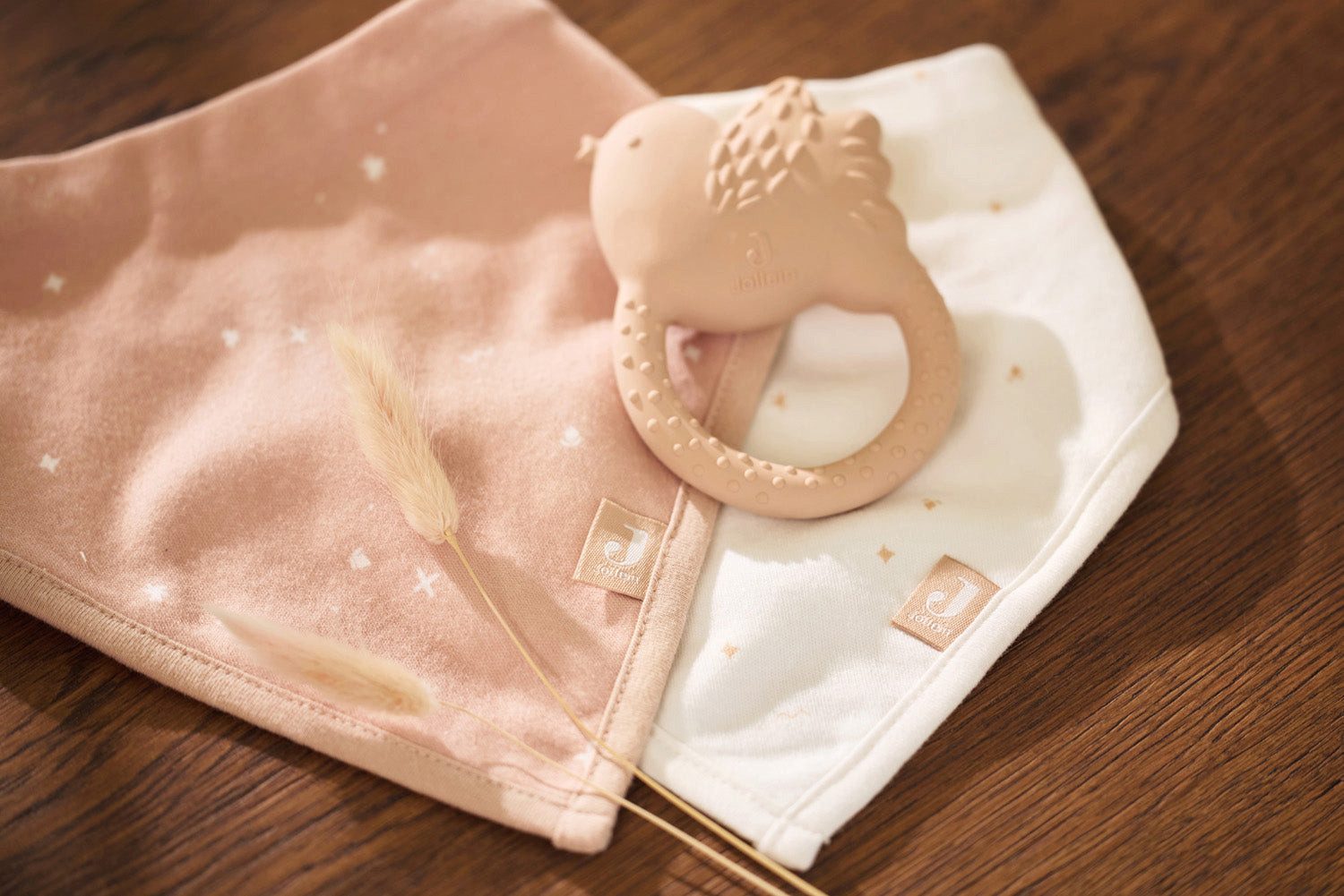 Jollein Lätzchen Baby Bandana aus Baumwolle Jersey mit variablen Druckknöpfen, 2er Pack zartes Jersey