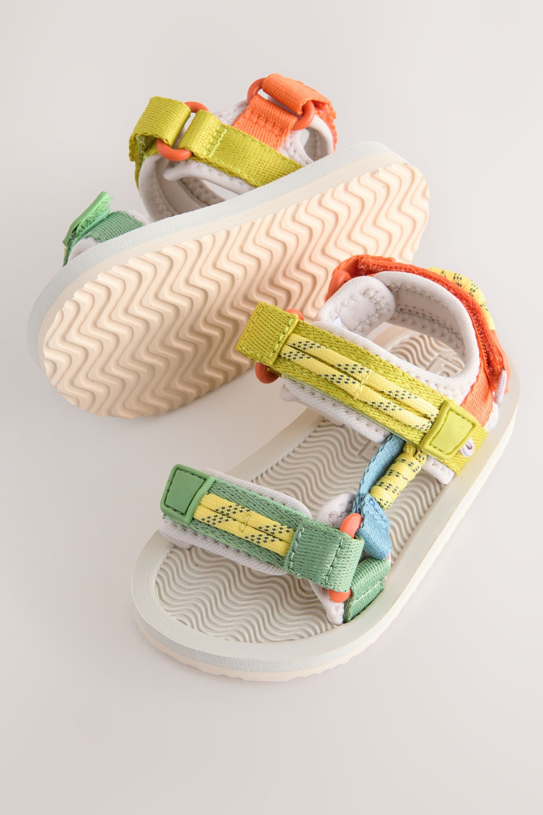 Next Trekker-Sandalen mit verstellbaren Klettriemen Sandale günstig online kaufen
