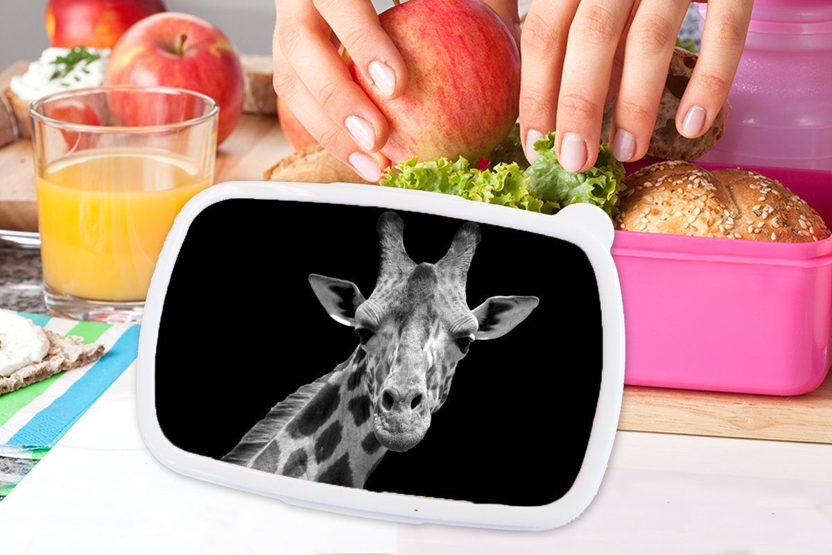 Brotdose Mädchen, Erwachsene, Kunststoff Giraffe Schwarz Kunststoff, - Brotbox Kinder, - Porträt, (2-tlg), MuchoWow für rosa Snackbox, Lunchbox Weiß Wildtiere - -